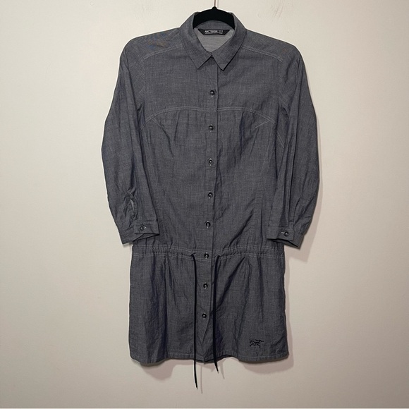 Arc'teryx Tops - Arc’teryx Women’s Chambray Blanchard Button Down Long Shirt Top size S Blue